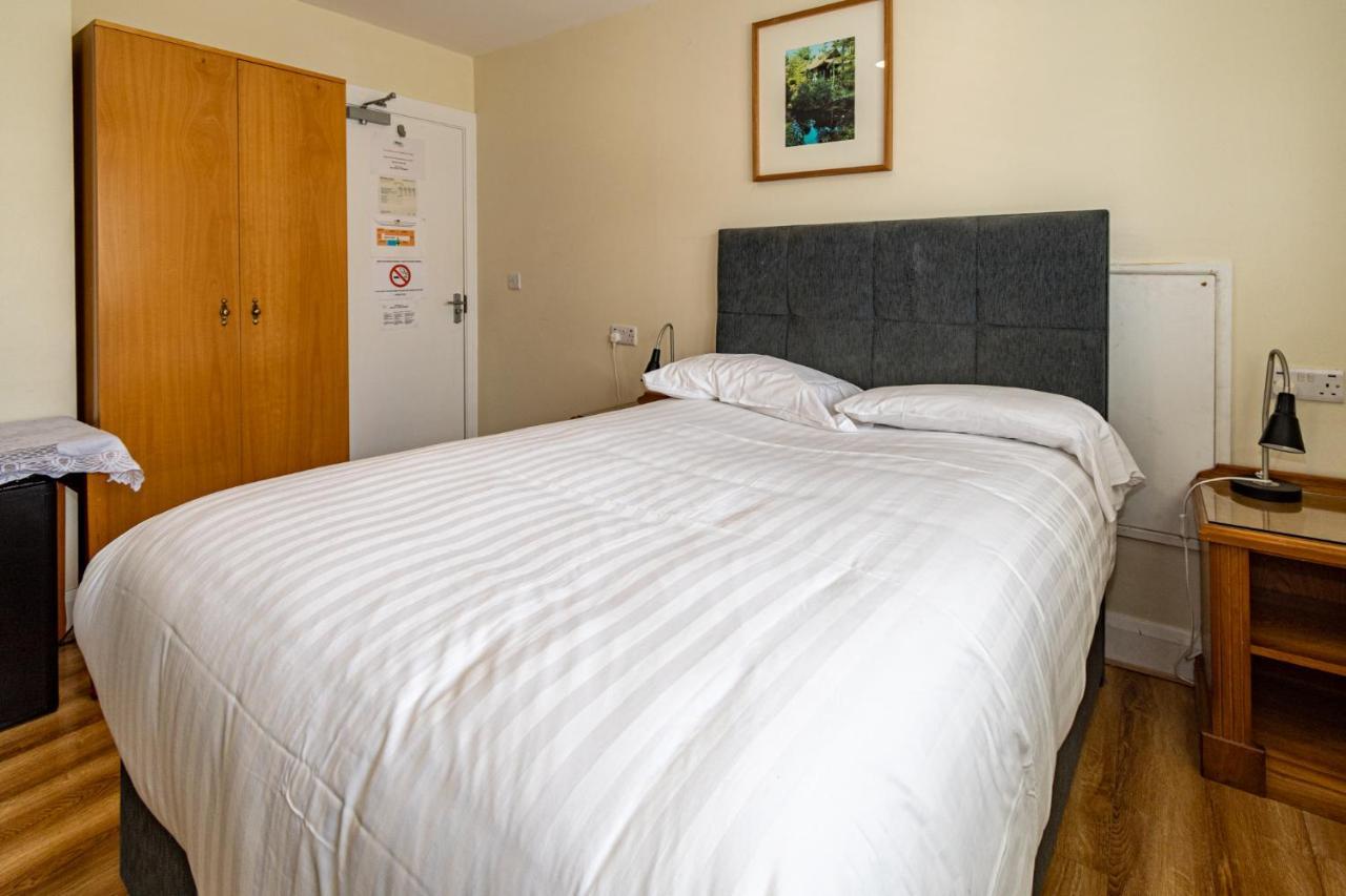 Aisling Guest House Ашборн Экстерьер фото