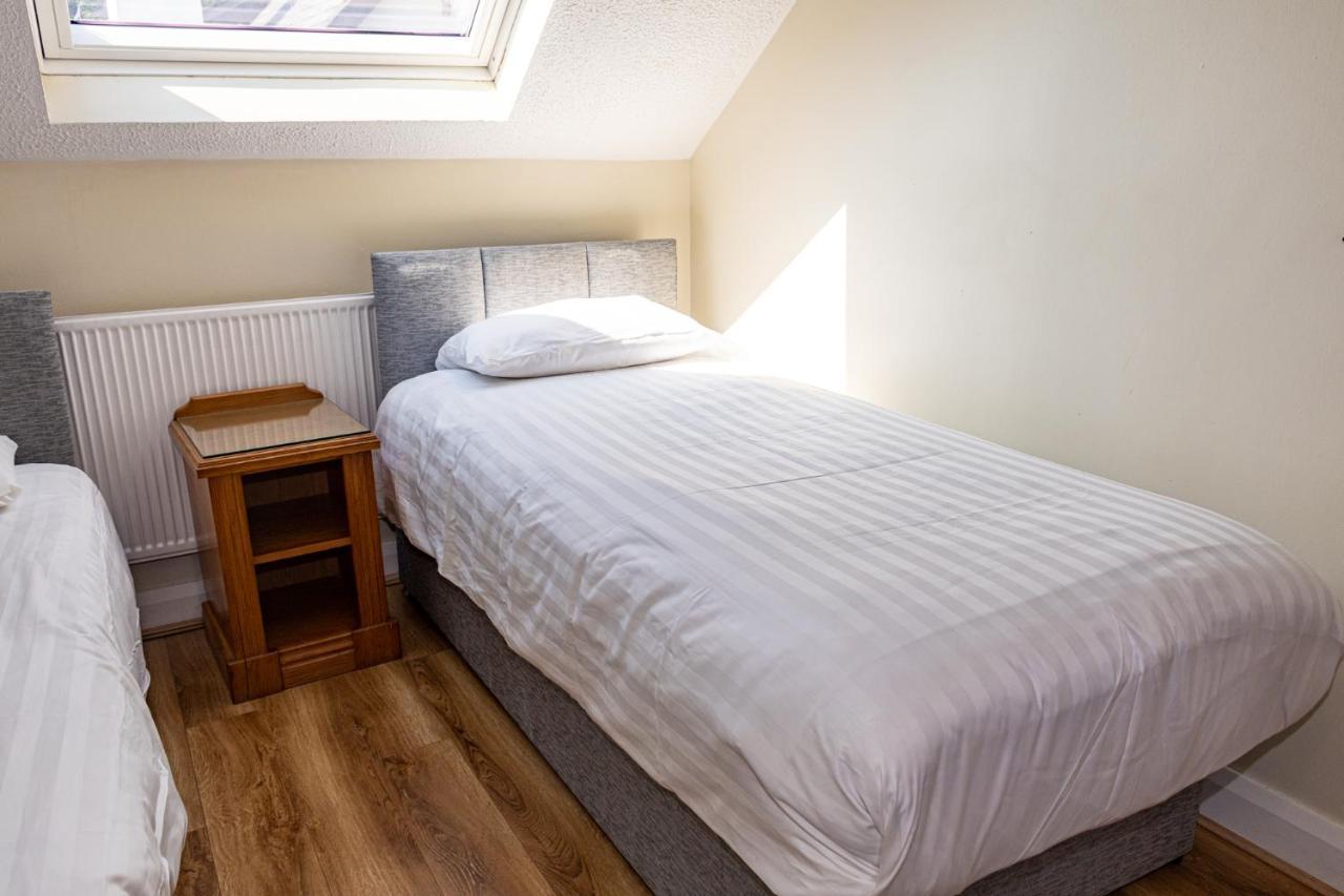 Aisling Guest House Ашборн Экстерьер фото