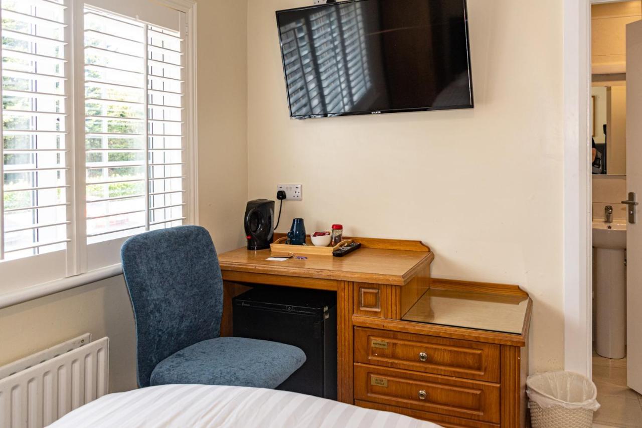 Aisling Guest House Ашборн Экстерьер фото