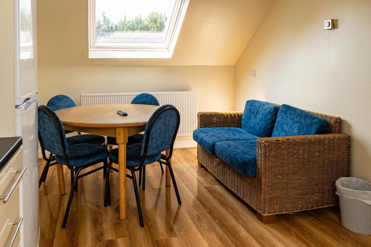 Aisling Guest House Ашборн Экстерьер фото
