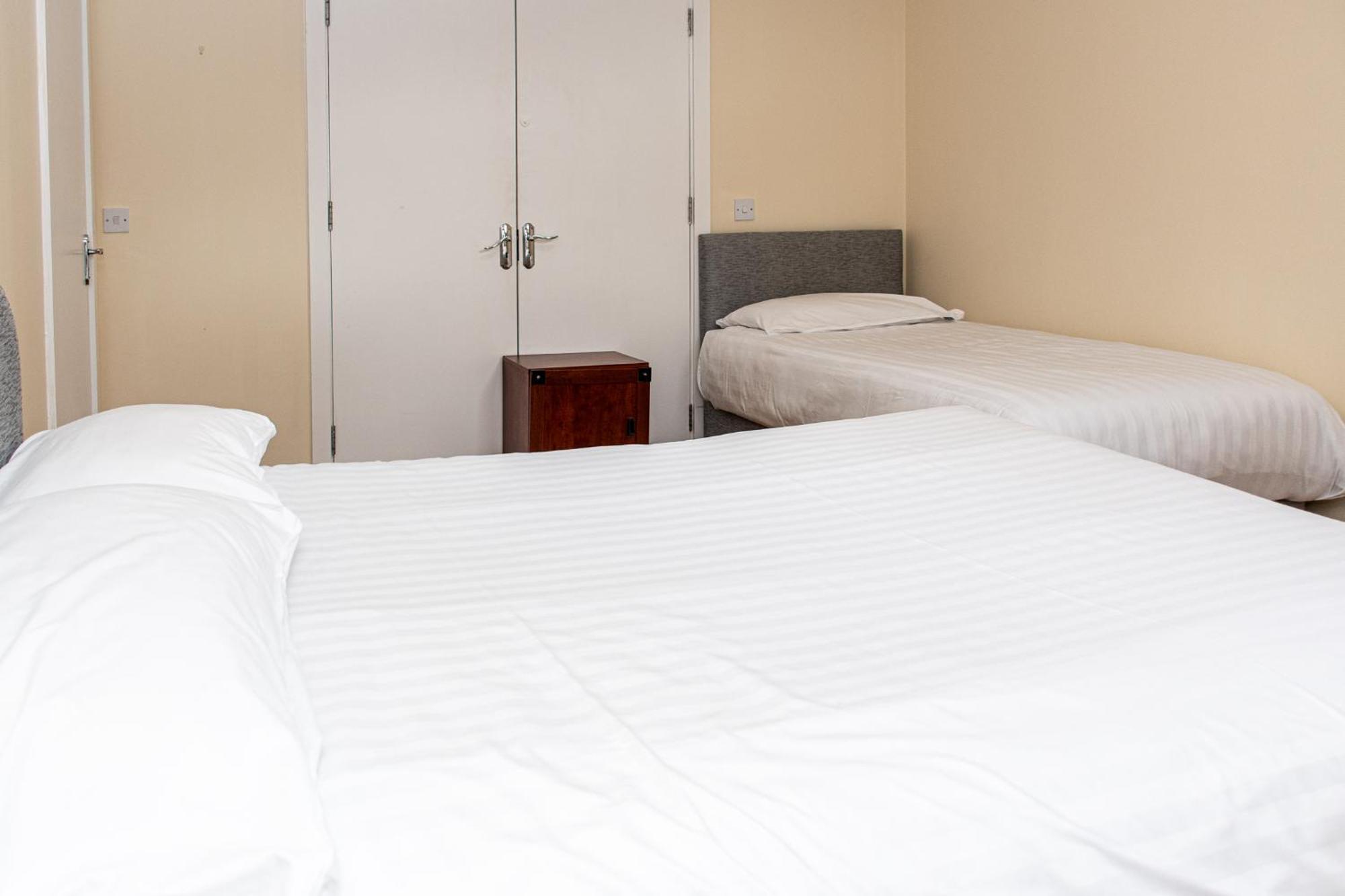 Aisling Guest House Ашборн Экстерьер фото